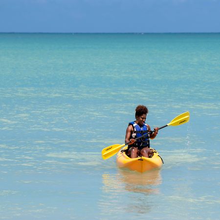 فيفا ويندام في سامانا - منتجع شامل الكل، للكبار فقط لاس تاريناس المظهر الخارجي الصورة Kayaking at the Great Barrier Reef