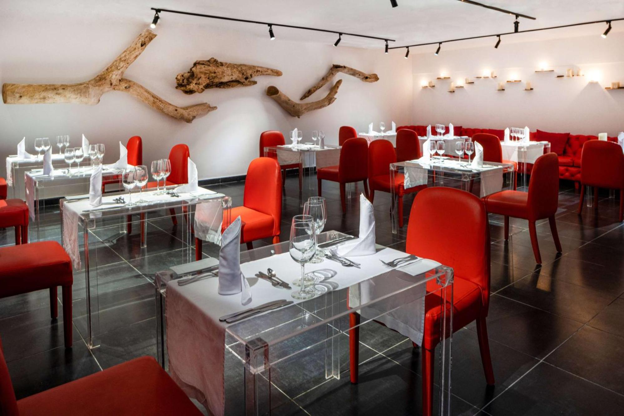 فيفا ويندام في سامانا - منتجع شامل الكل، للكبار فقط لاس تاريناس المظهر الخارجي الصورة Restaurant